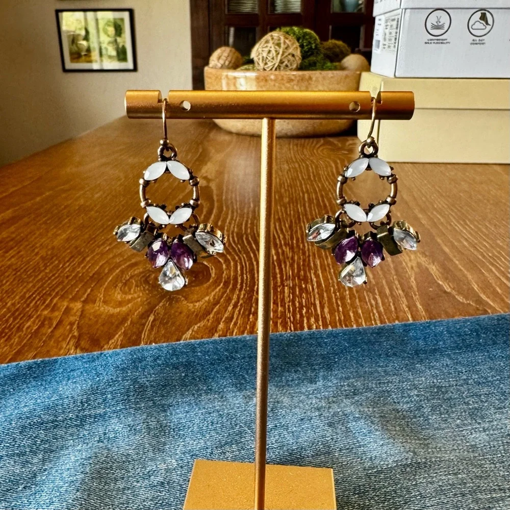 EUC Anthro (?) boho antiqued brass drop earrings - Picture 4 of 7